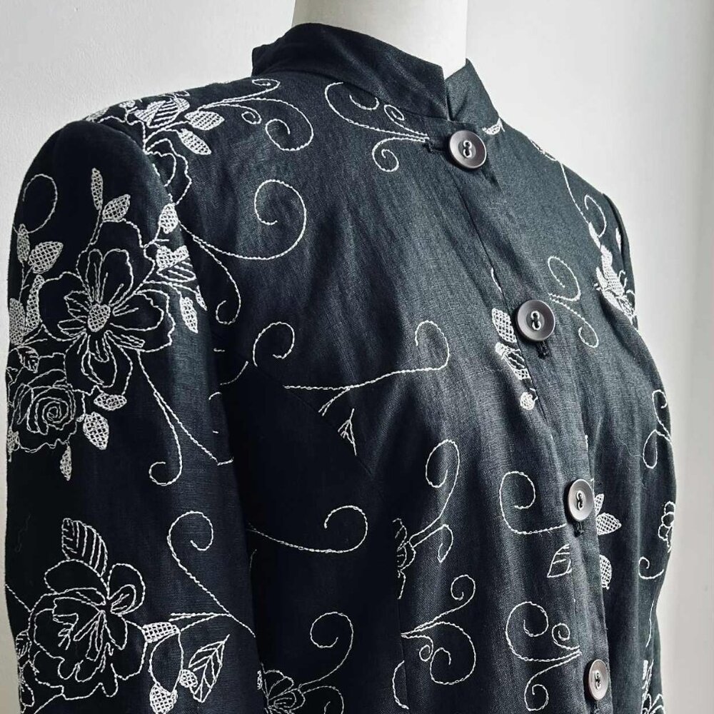 JM Collection Lined Black Linen Floral Embroidered Mandarin-Collar Jacket – US 8 - Picture 2 of 12